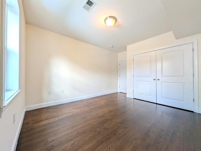 377 OGDEN AVE Unit: 3