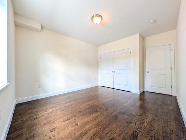 377 OGDEN AVE Unit: 3