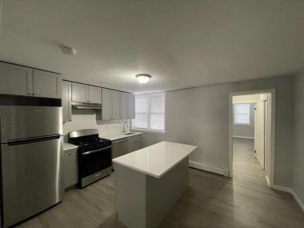340 BRAMHALL AVE