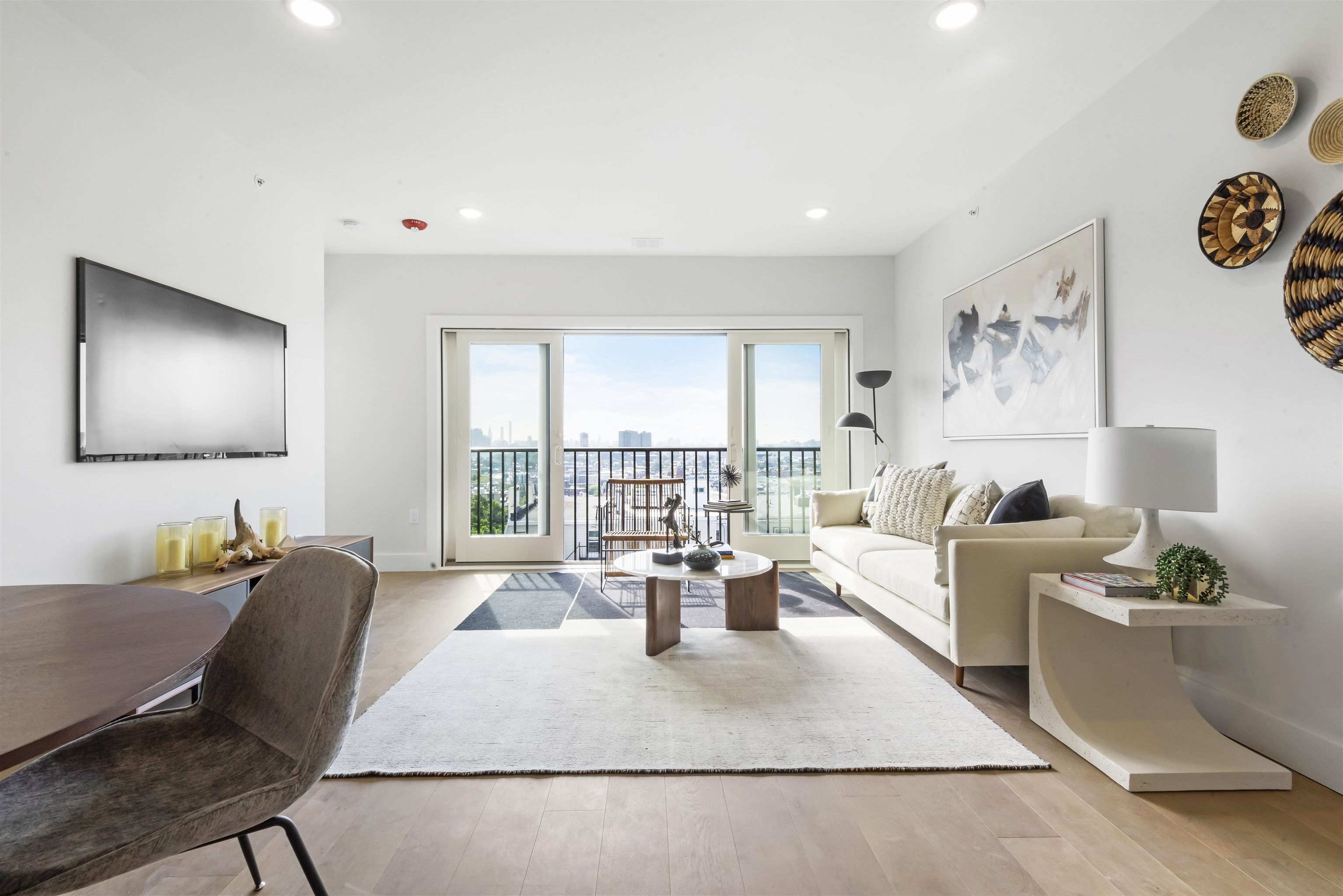 620 PALISADE AVE Unit: 303