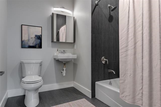 375 5TH ST Unit: 102