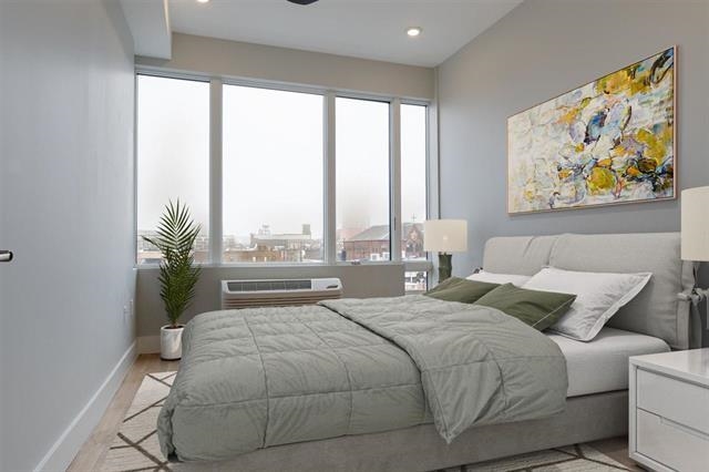 375 5TH ST Unit: 502