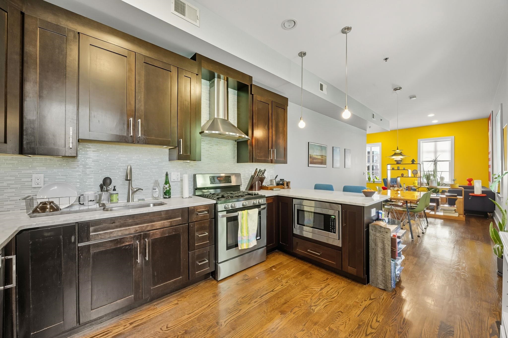 591 JERSEY AVE Unit: 5
