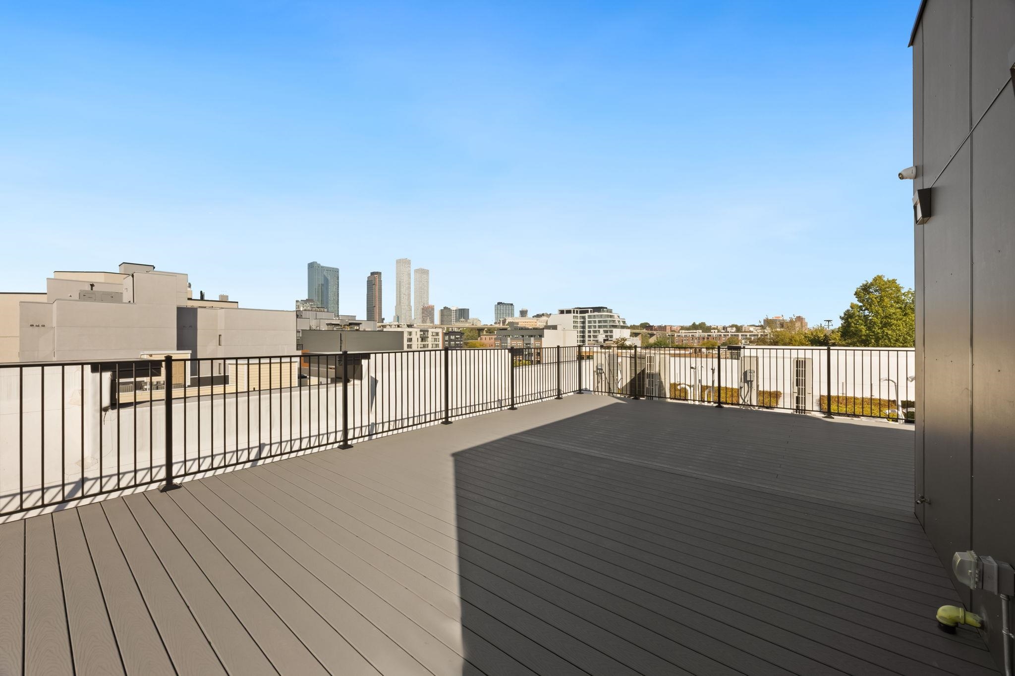 160 BRUNSWICK ST Unit: 401