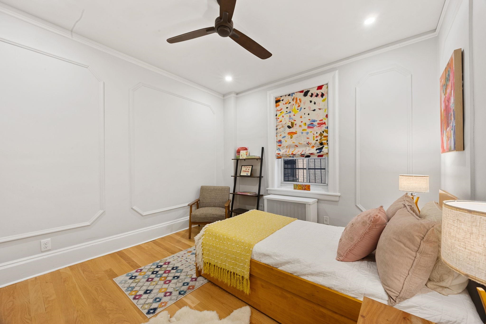 920 HUDSON ST Unit: 2B