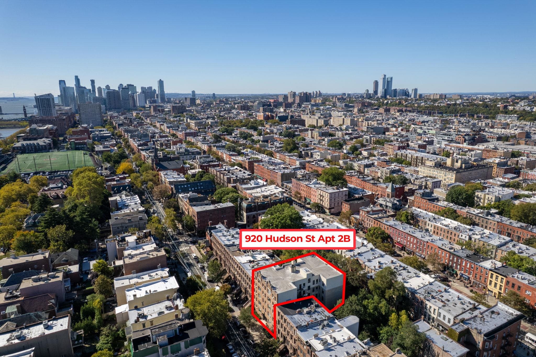 920 HUDSON ST Unit: 2B