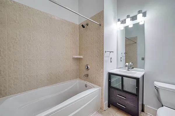 187 WARREN ST Unit: 309