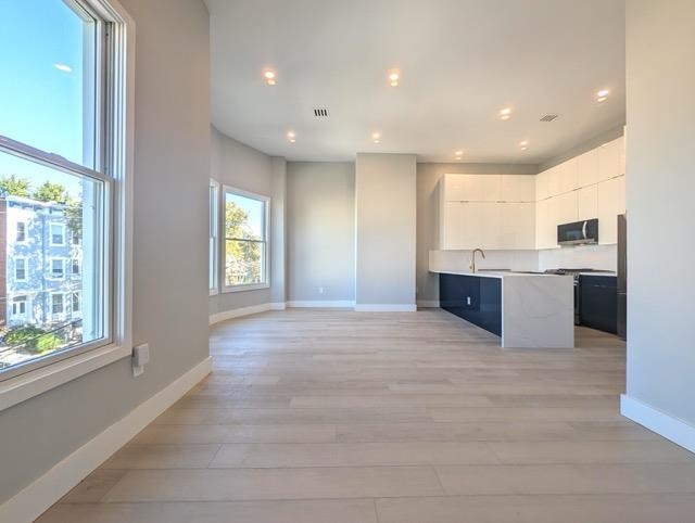 133 PROSPECT ST Unit: 3