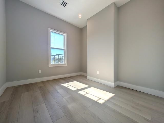 133 PROSPECT ST Unit: 3