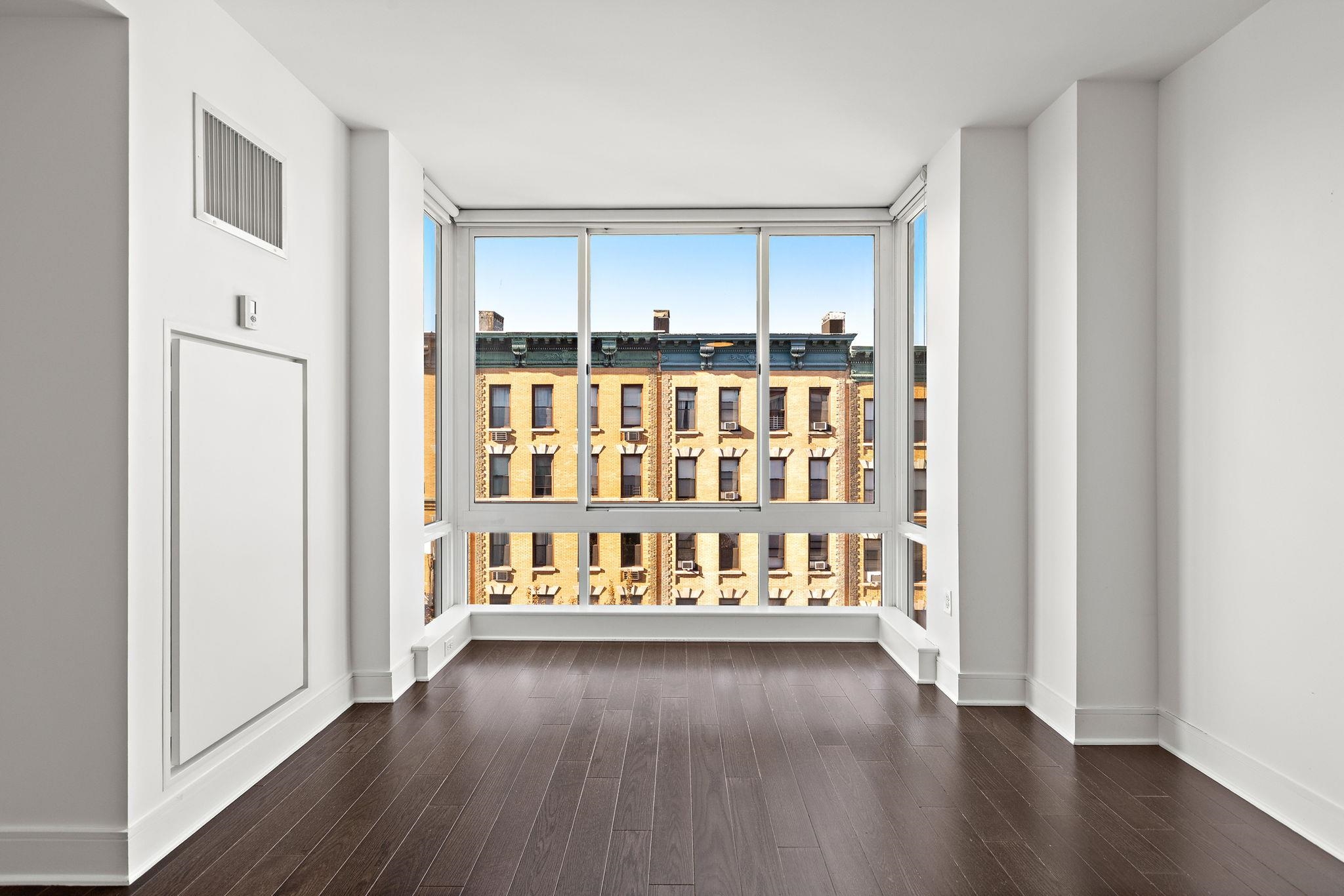 1100 MAXWELL LANE Unit: 531