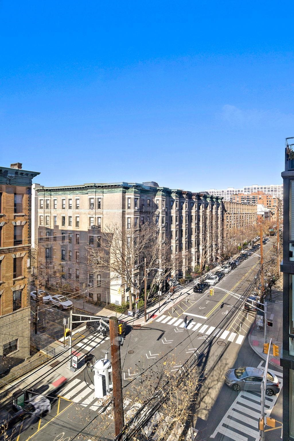 1100 MAXWELL LANE Unit: 531