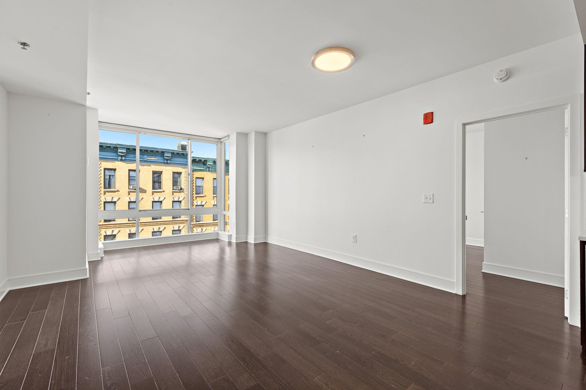 1100 MAXWELL LANE Unit: 531