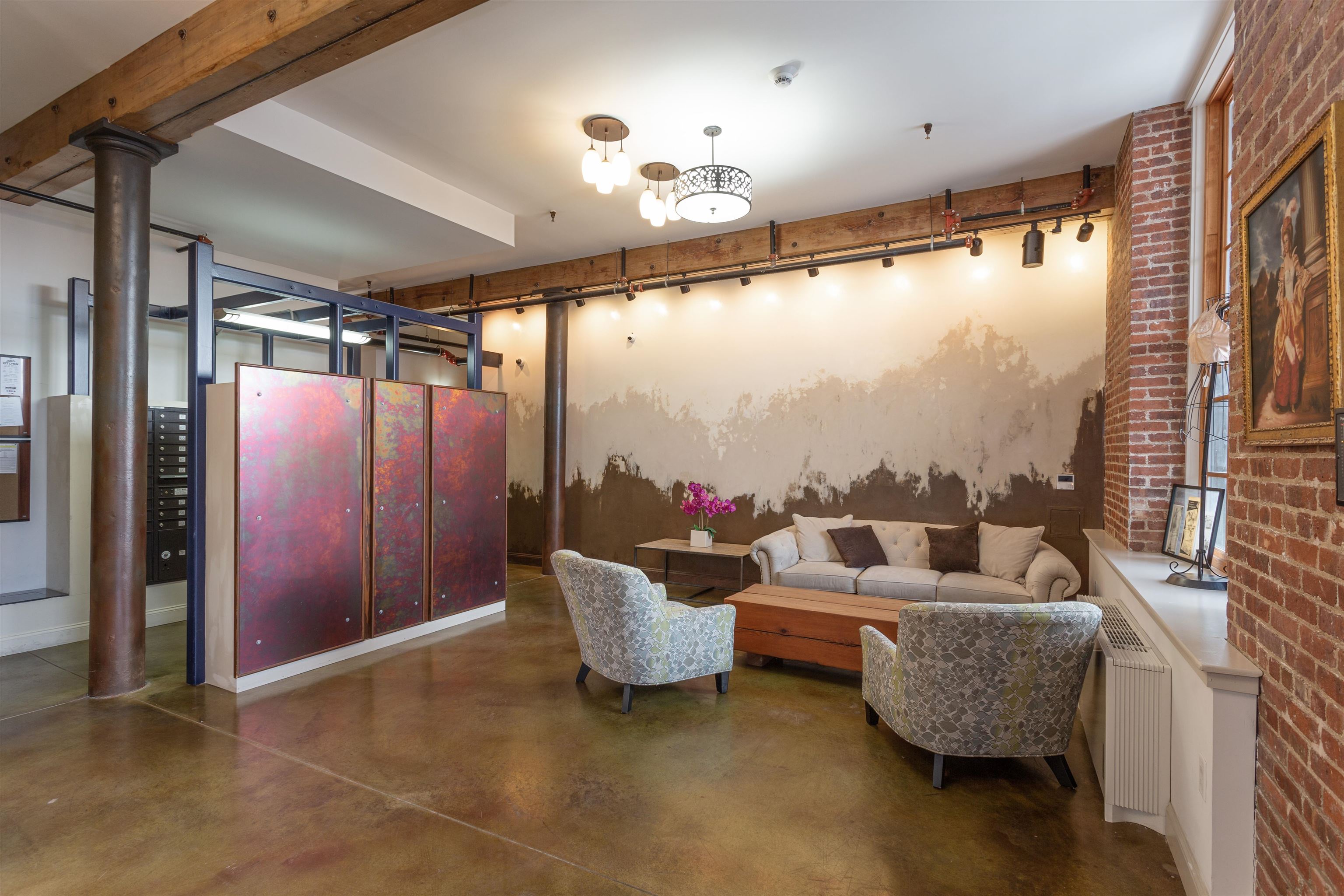 154 AVENUE E Unit: C304