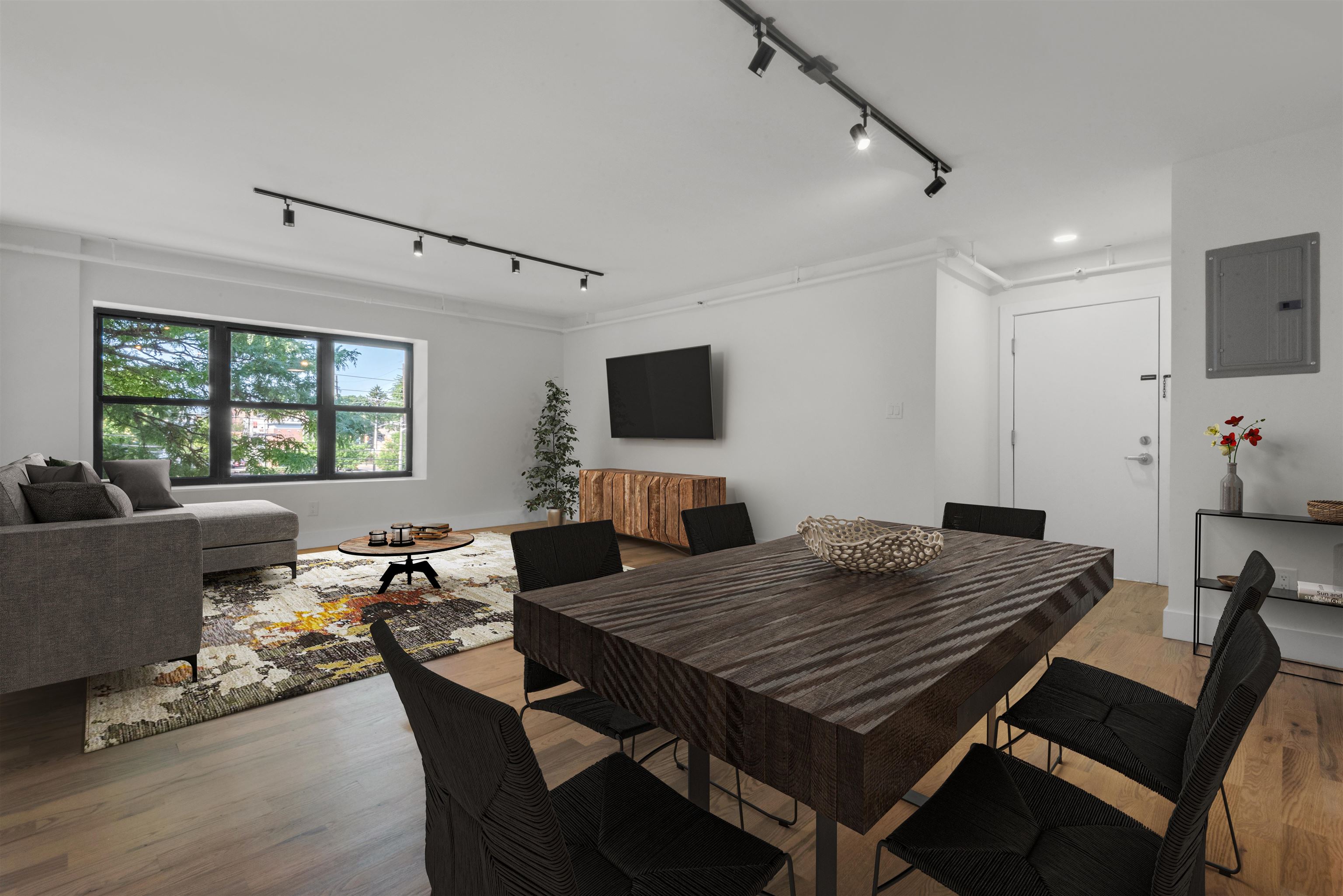 850 WEST SIDE AVE Unit: 17