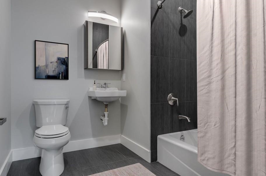 375 5TH ST Unit: 502