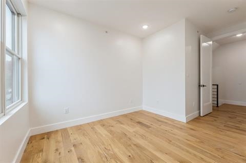 259 LIBERTY AVE Unit: 3