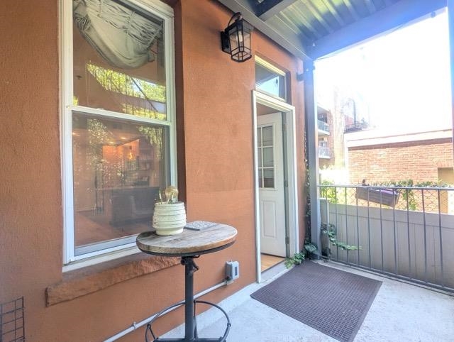 128 BRIGHT ST Unit: 1A