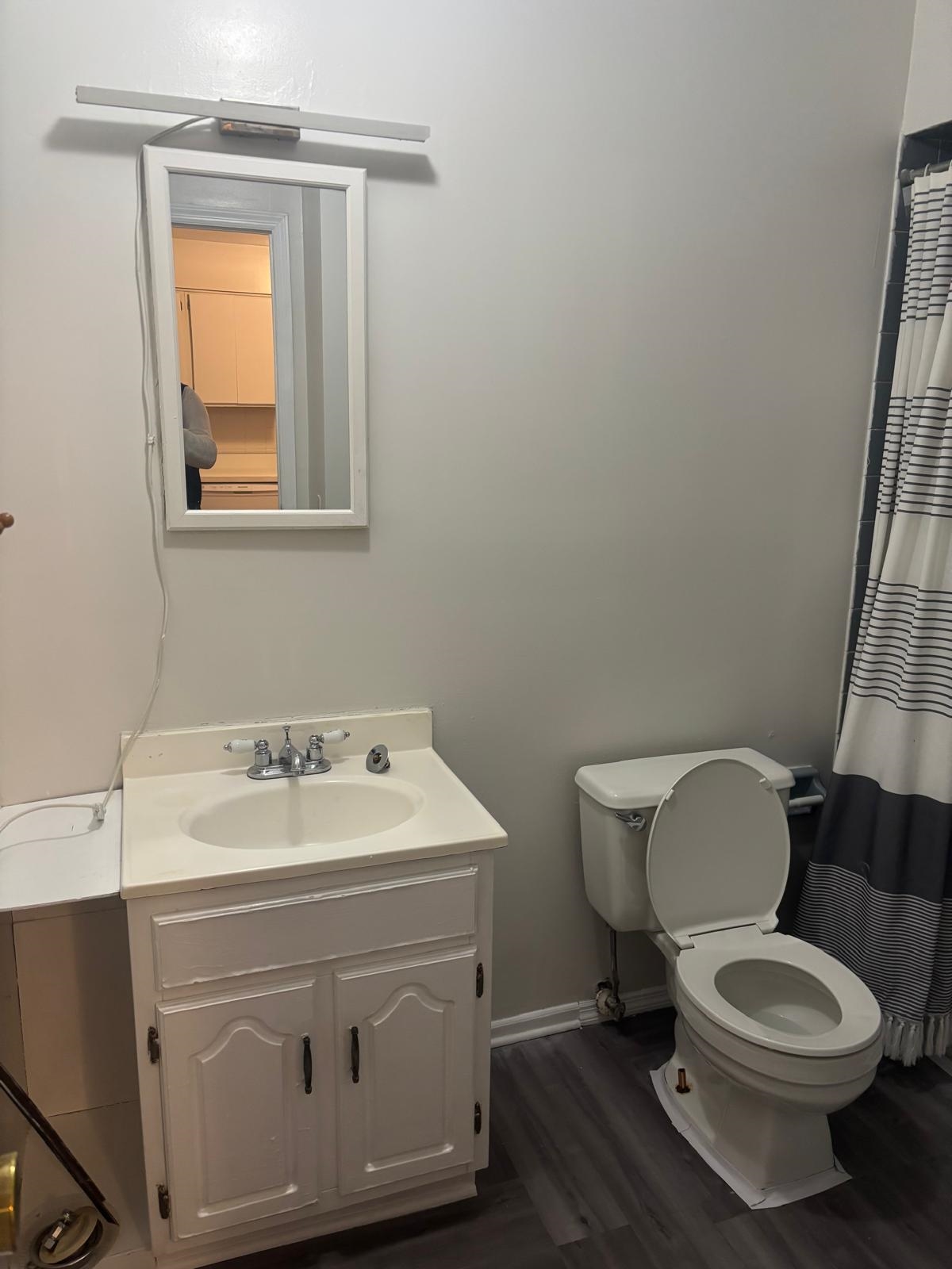 216 CHRISTOPHER COLUMBUS DR Unit: 2