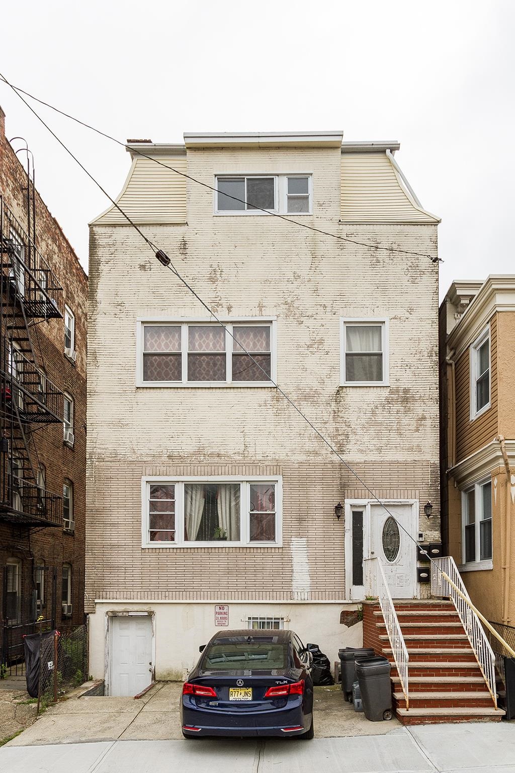 67 POPLAR ST