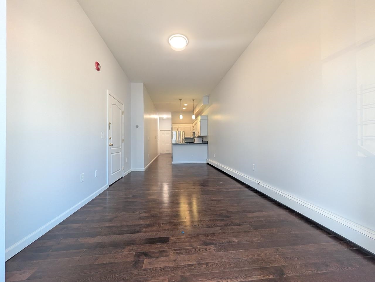 265 WEBSTER AVE Unit: 1R