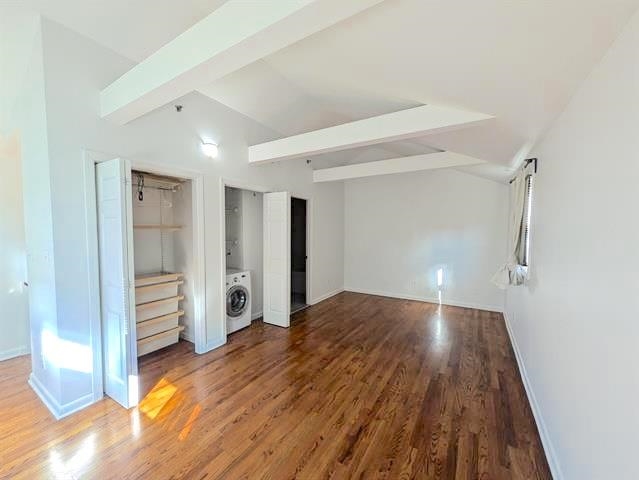 227 CHRISTOPHER COLUMBUS DR Unit: 438B