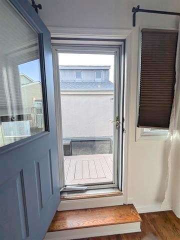 227 CHRISTOPHER COLUMBUS DR Unit: 438B