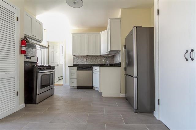 148 SOUTH ST Unit: 2