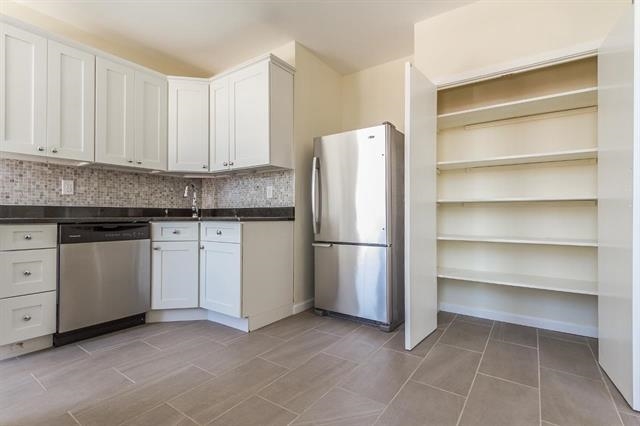 148 SOUTH ST Unit: 2