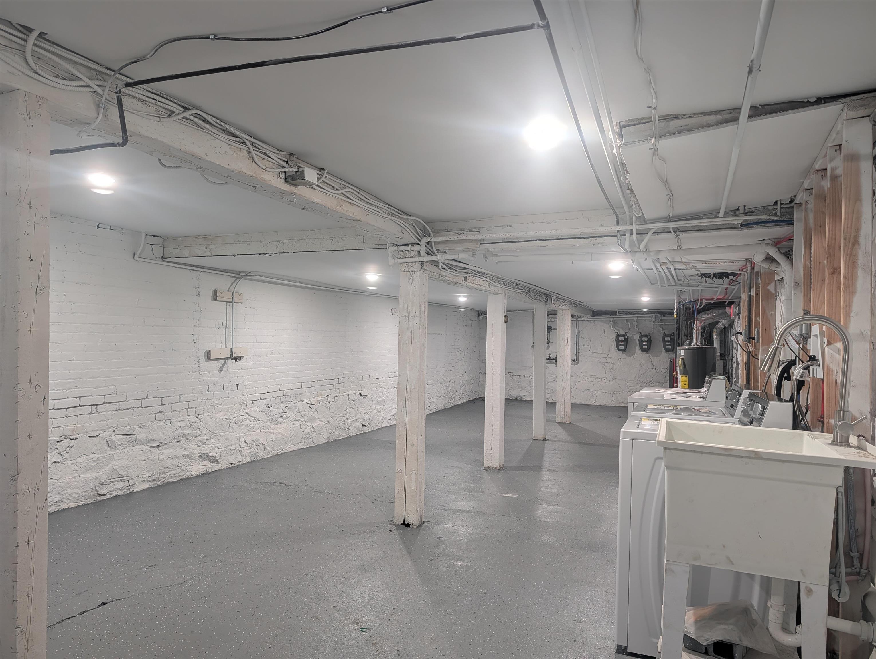 148 SOUTH ST Unit: 2