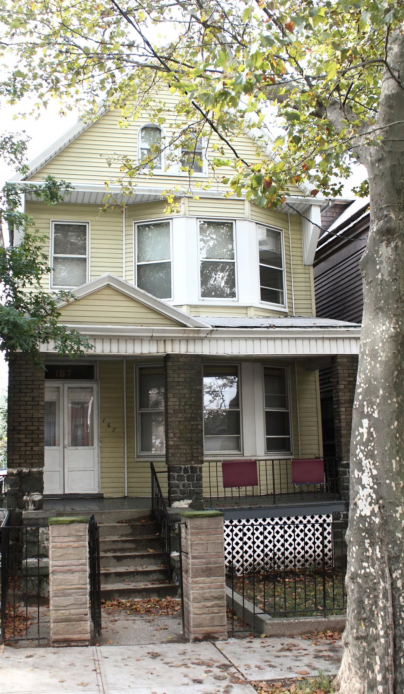 167 CLINTON AVE