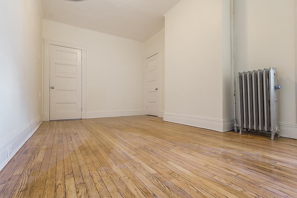 167 CLINTON AVE