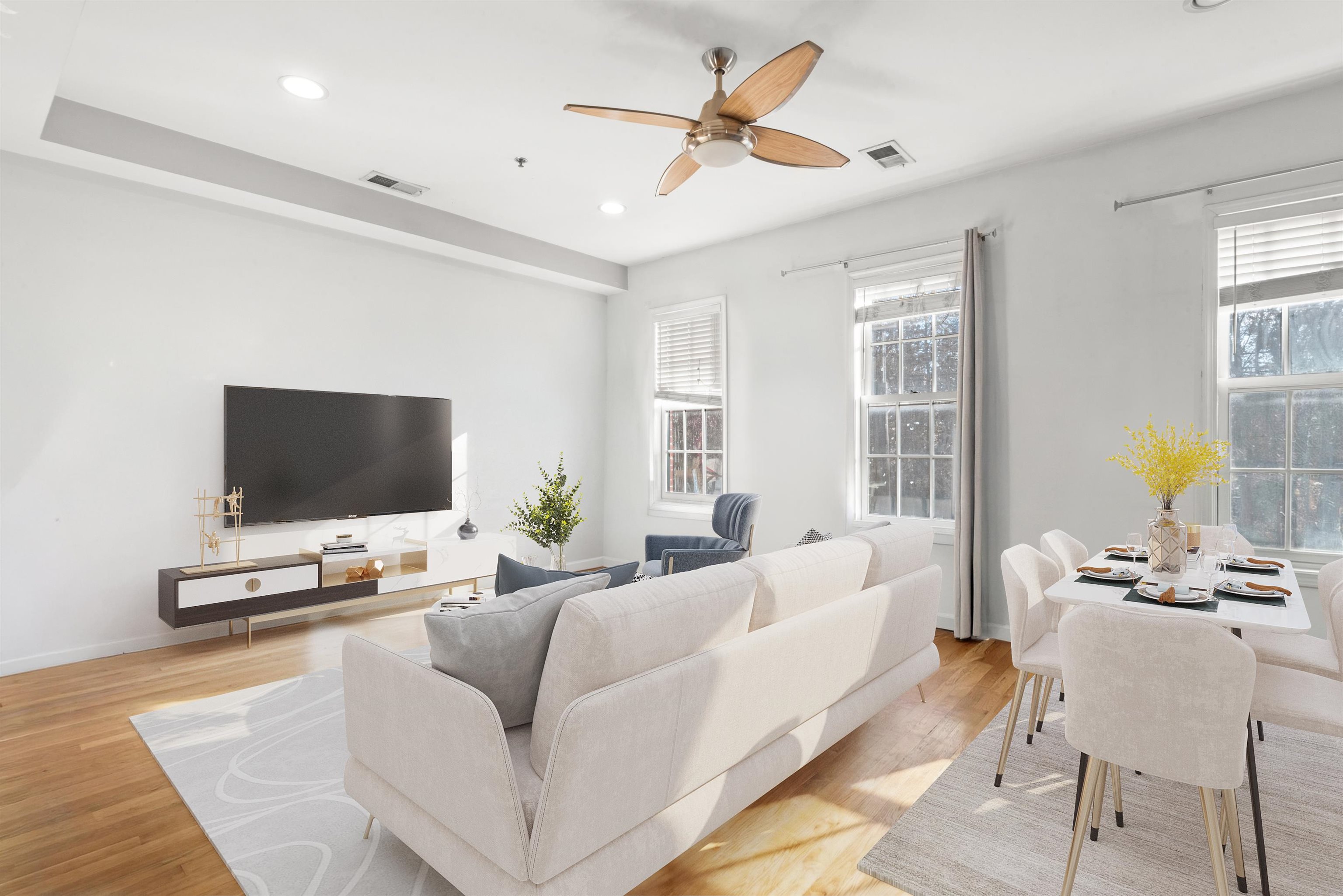246 6TH ST Unit: 3