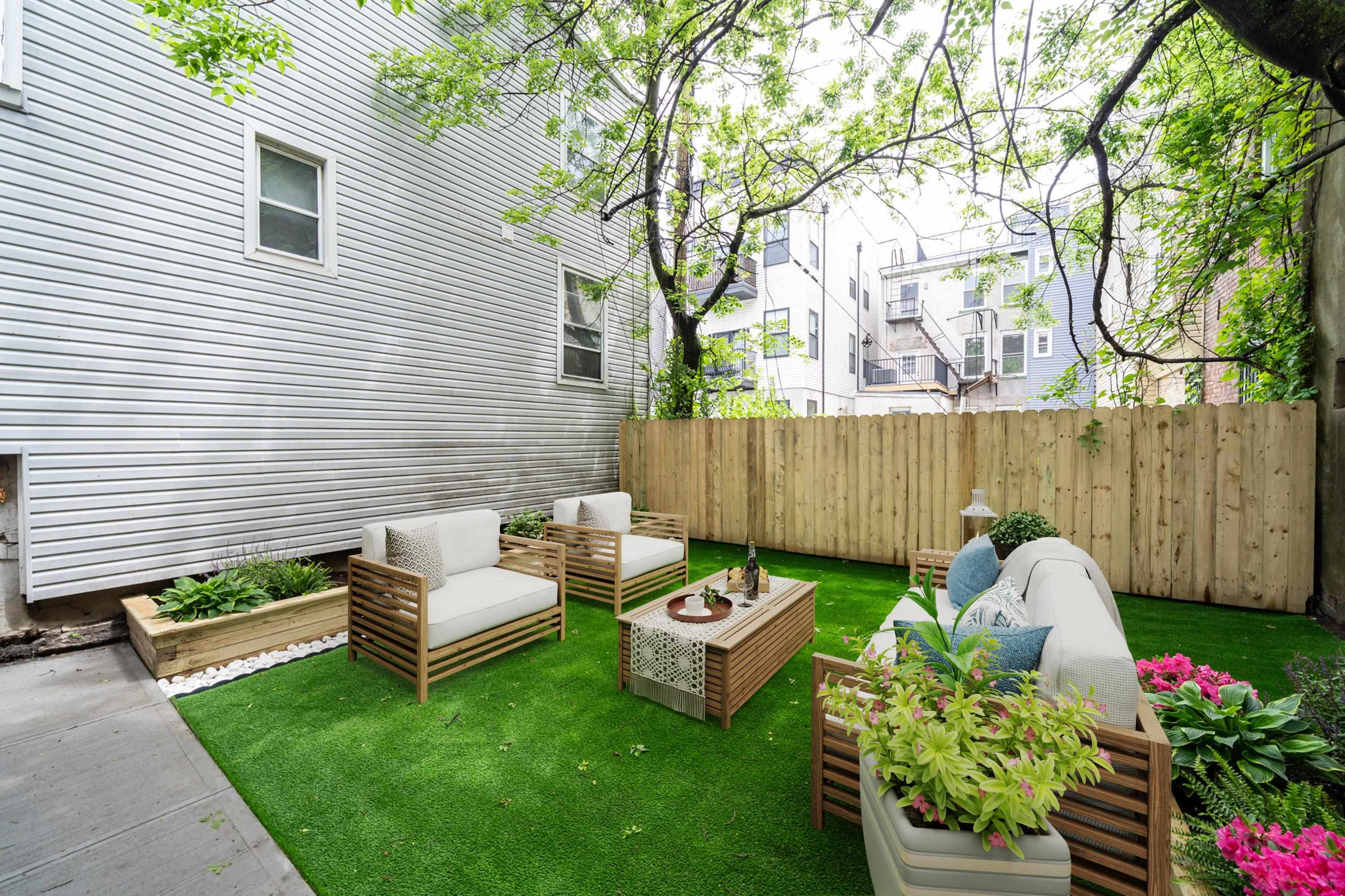 100 WEBSTER AVE Unit: 1