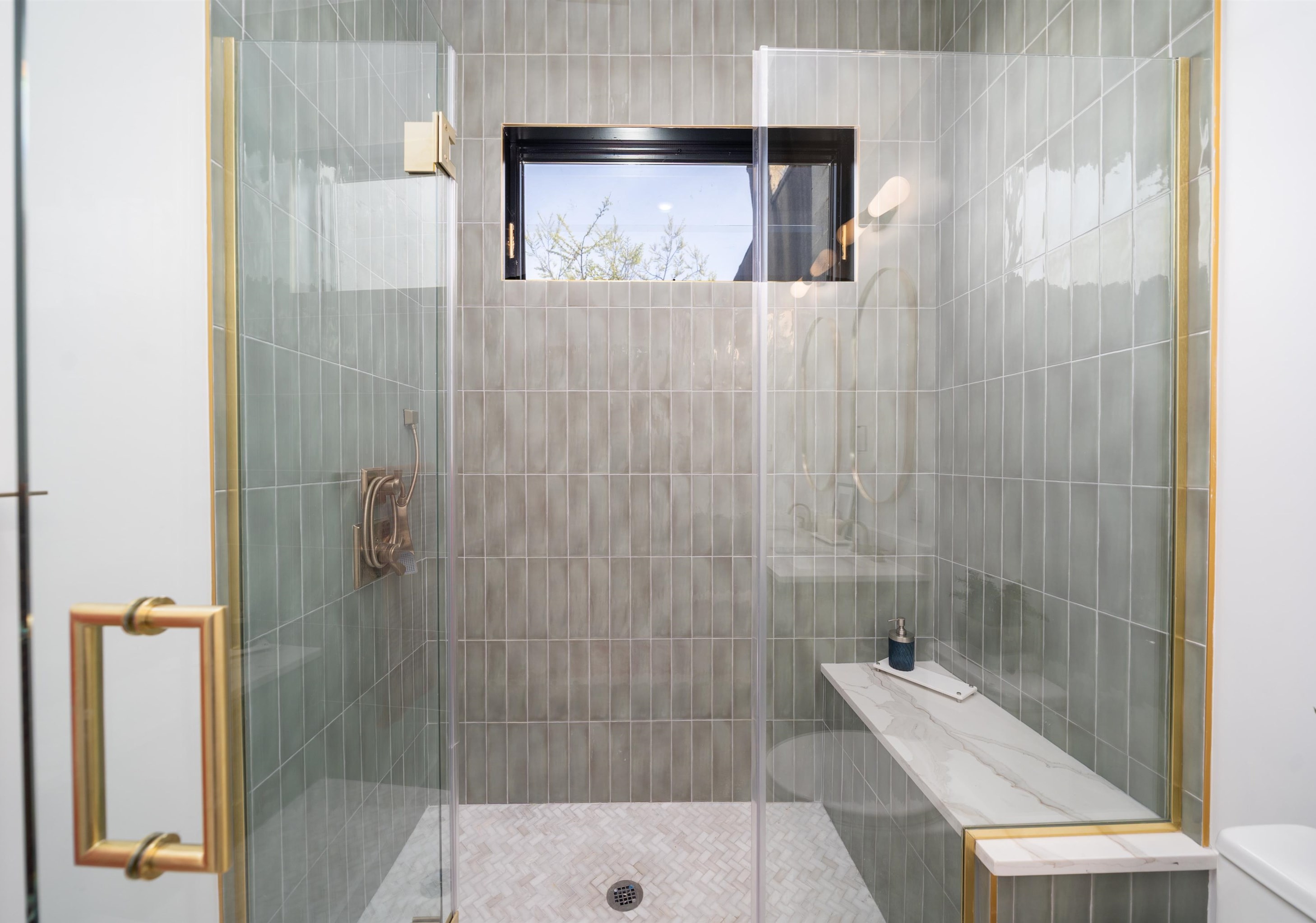 100 WEBSTER AVE Unit: 1