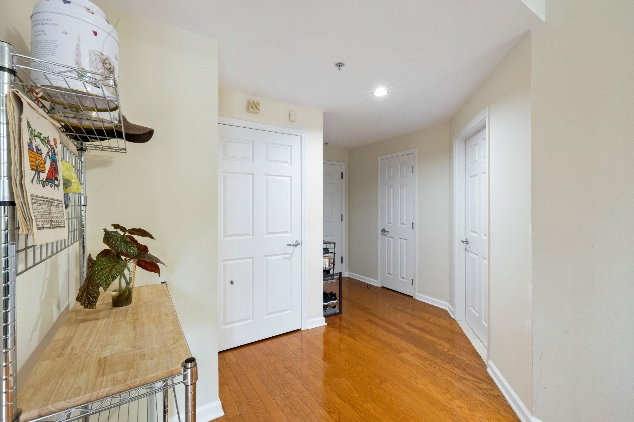 143 MORGAN ST Unit: 1A