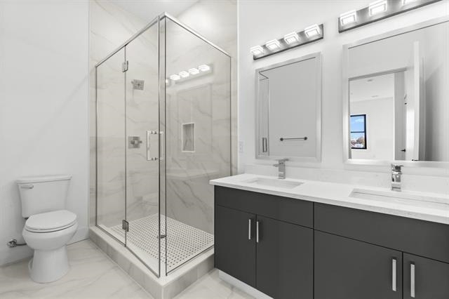 425 AVENUE C Unit: 401