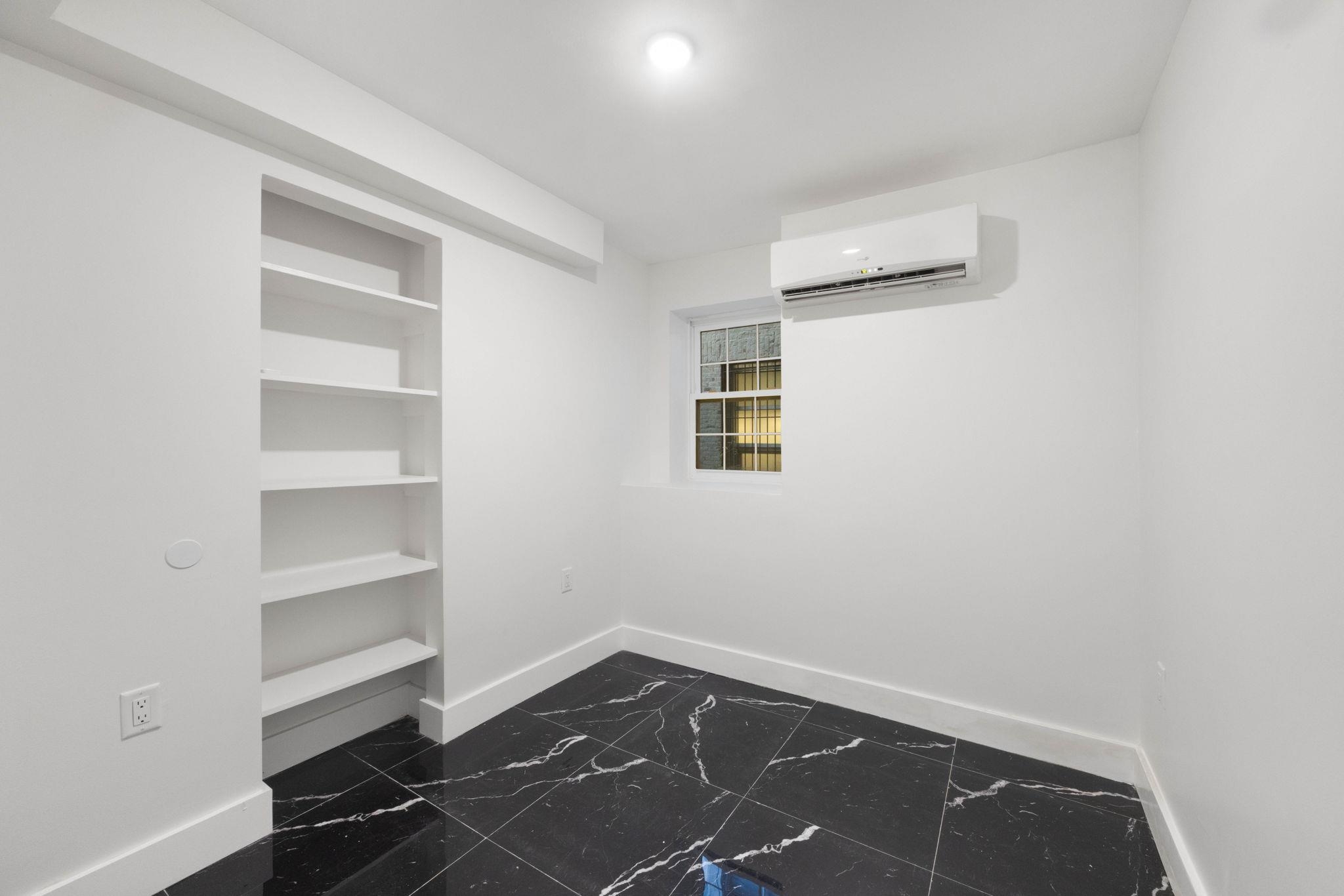 203 3RD ST Unit: 1