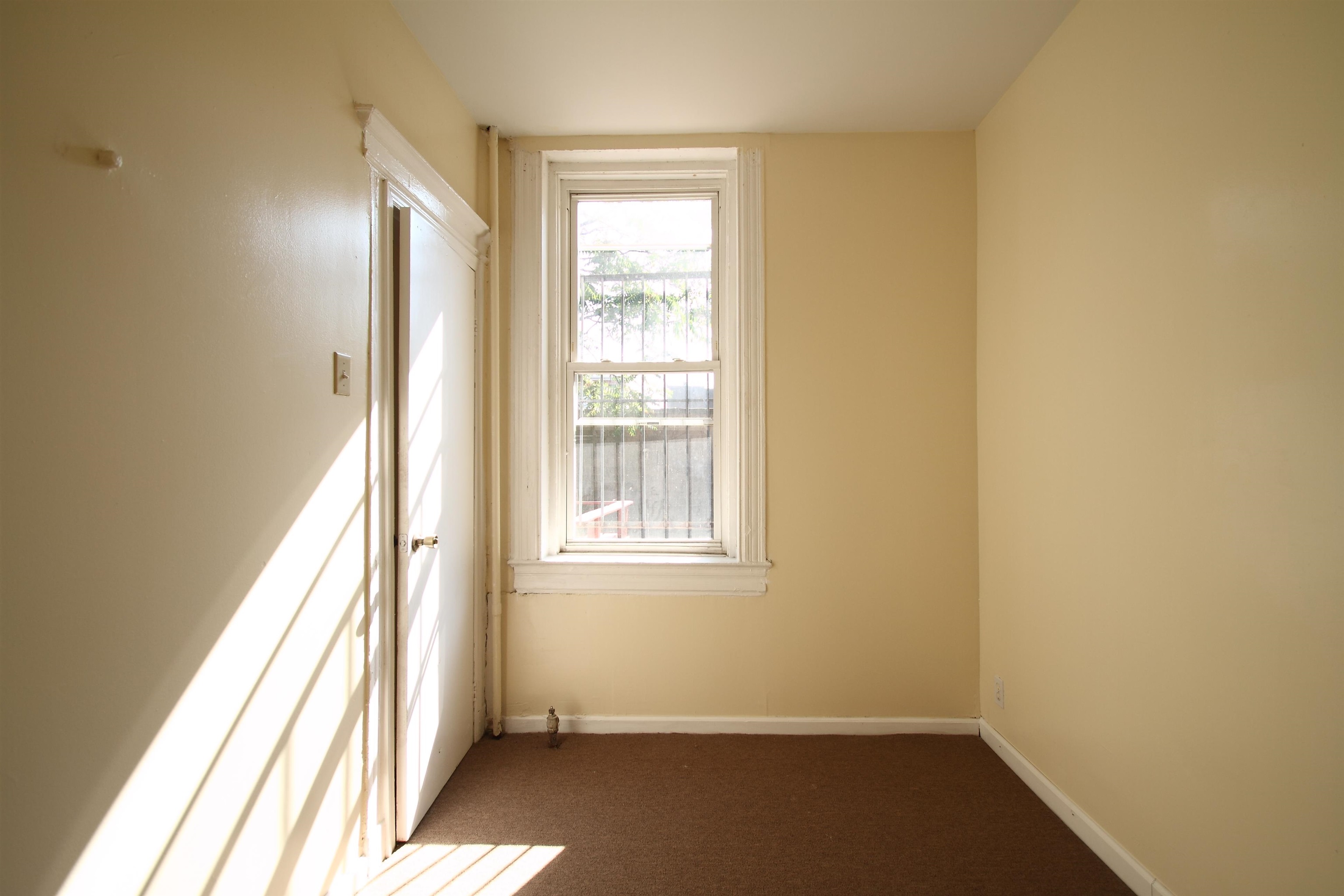 202 DELAWARE AVE