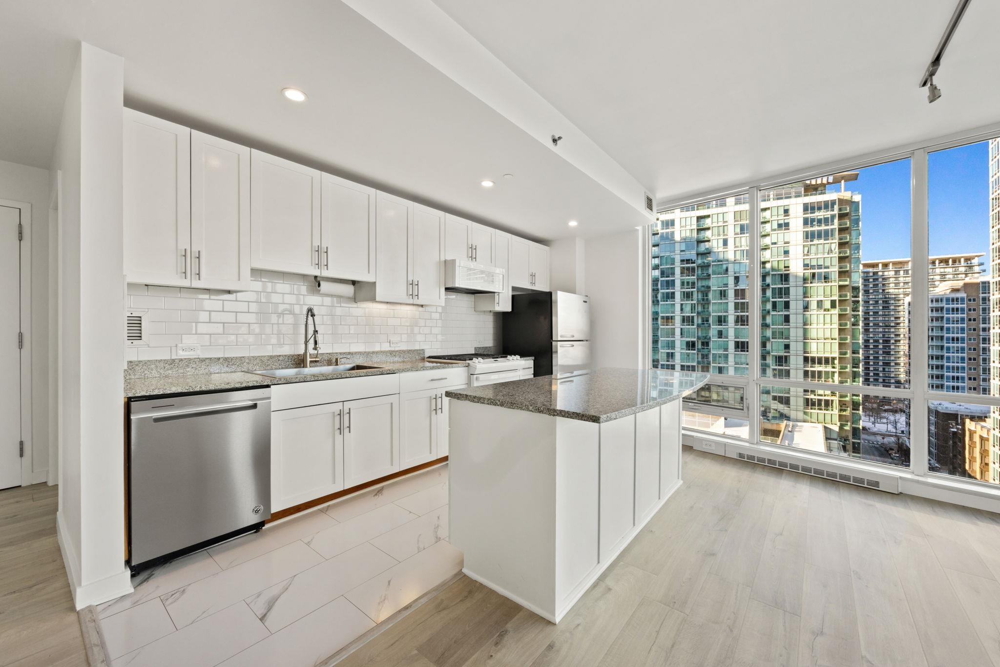 20 NEWPORT PARKWAY Unit: 1708