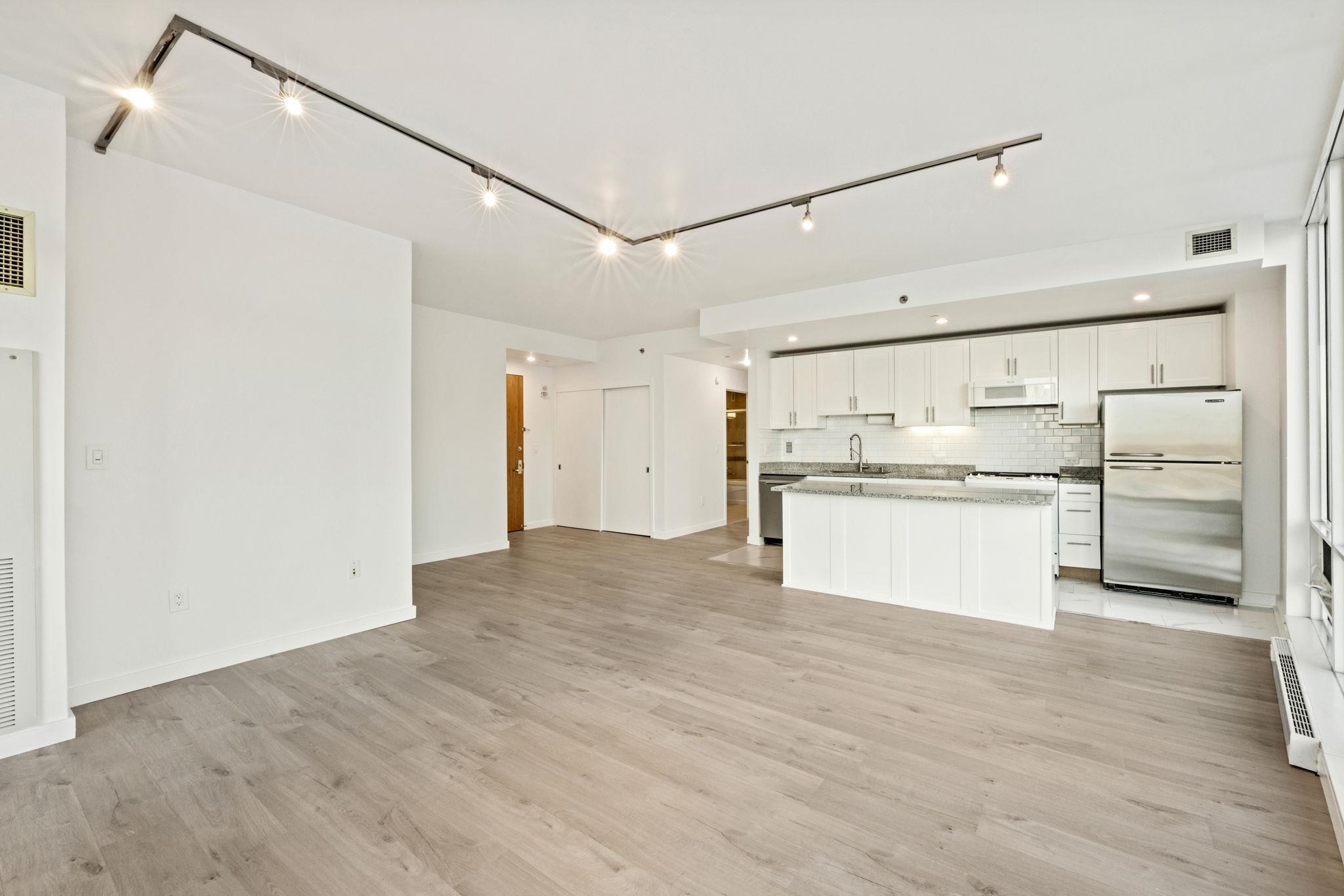 20 NEWPORT PARKWAY Unit: 1708