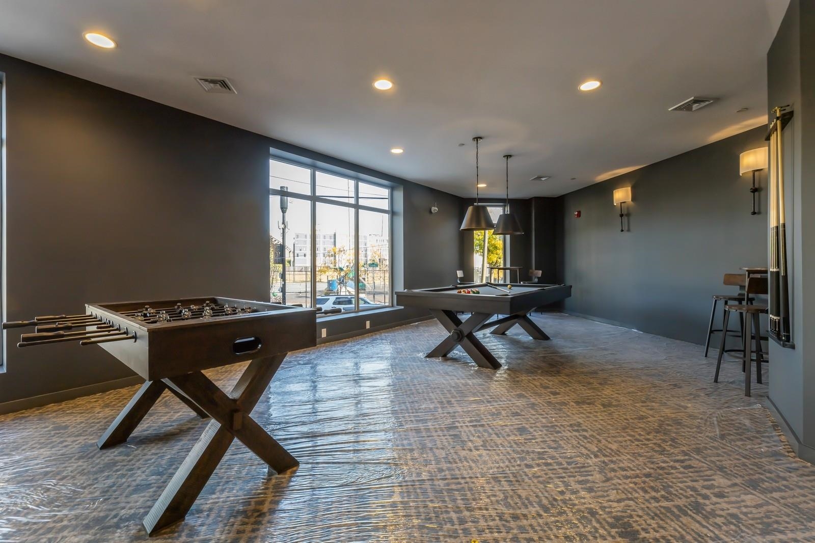 425 3RD ST Unit: 219