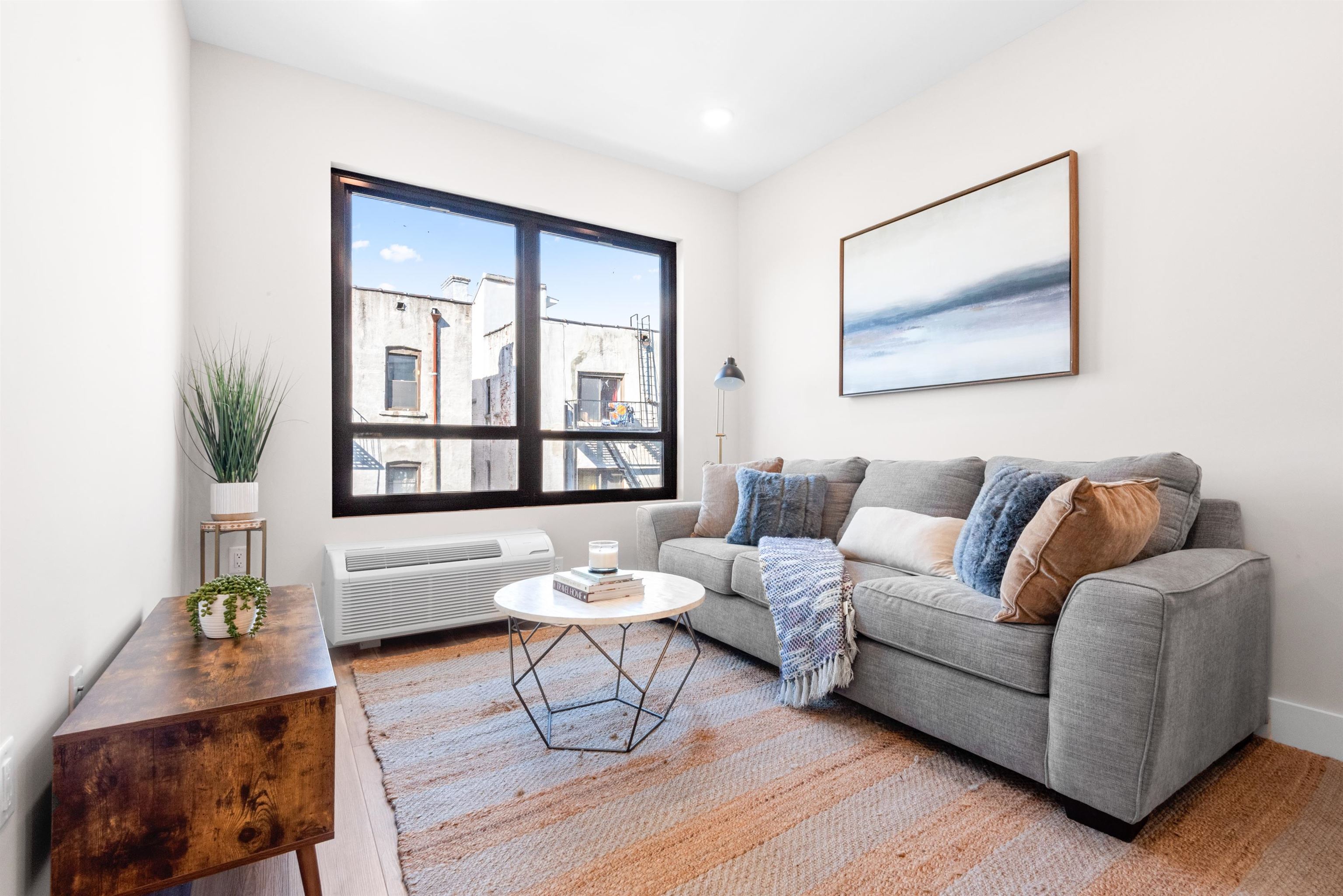 89 JORDAN AVE Unit: 401