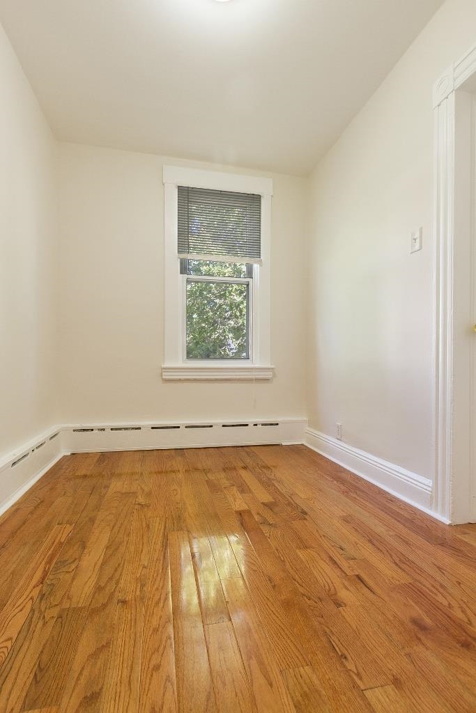180 AVENUE F