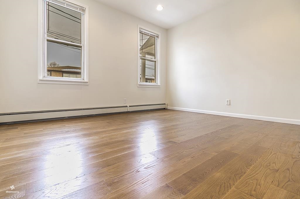 72 WEST 22ND ST