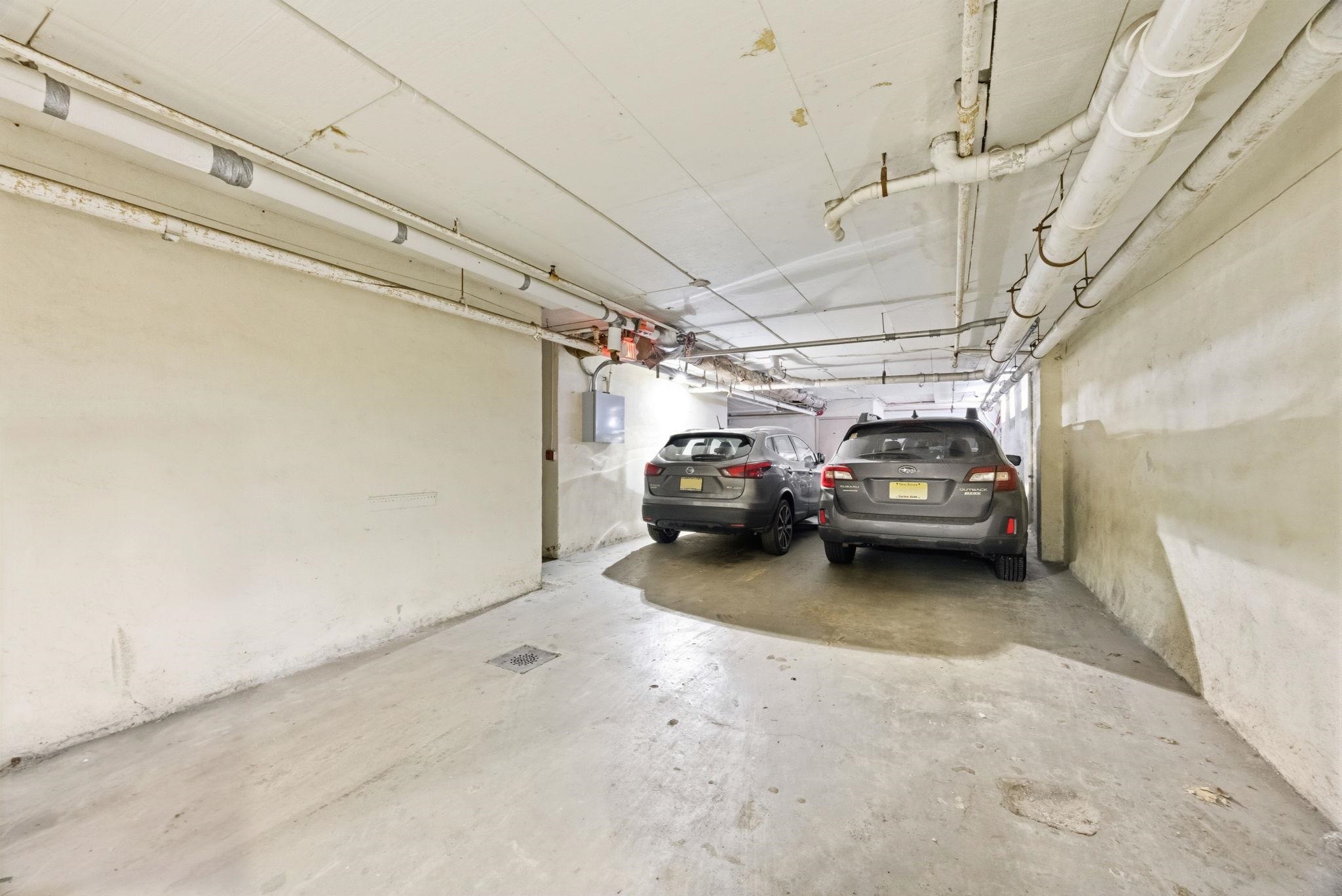 180 WASHINGTON ST Unit: 2