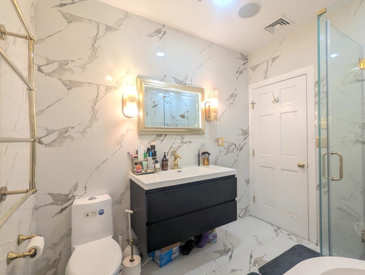 321 WASHINGTON ST Unit: 3