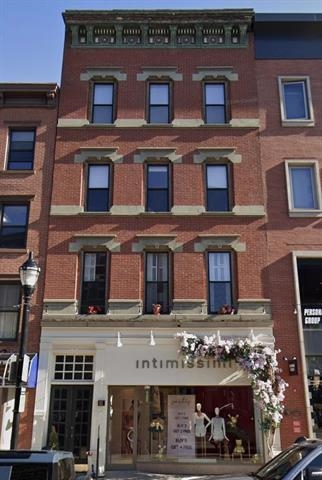 321 WASHINGTON ST Unit: 3