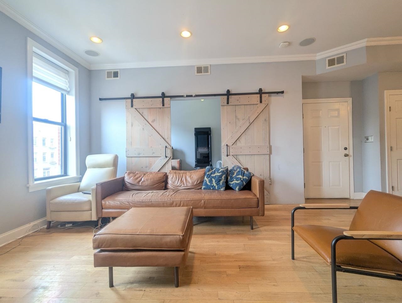 321 WASHINGTON ST Unit: 3