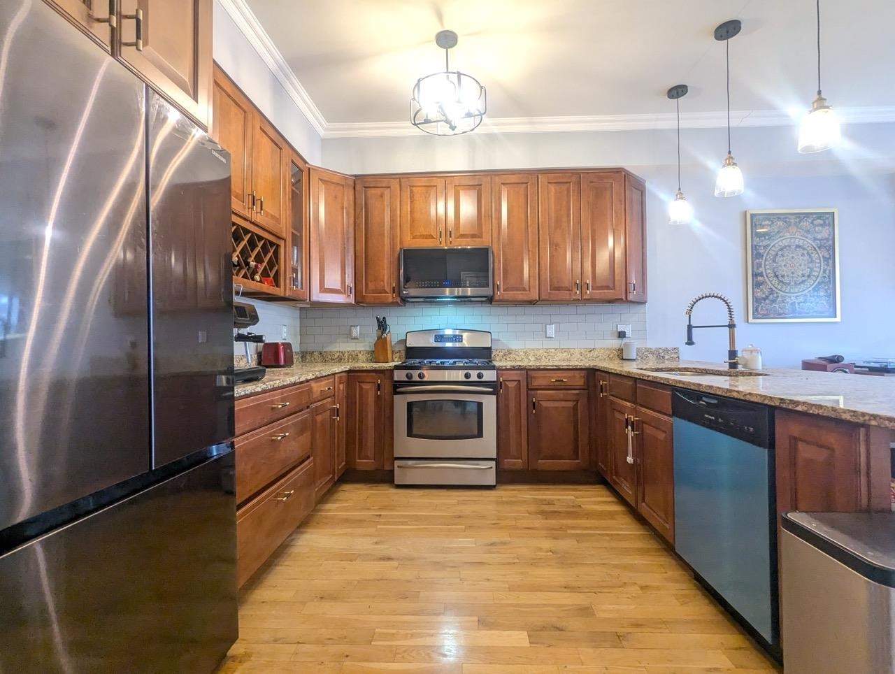 321 WASHINGTON ST Unit: 3