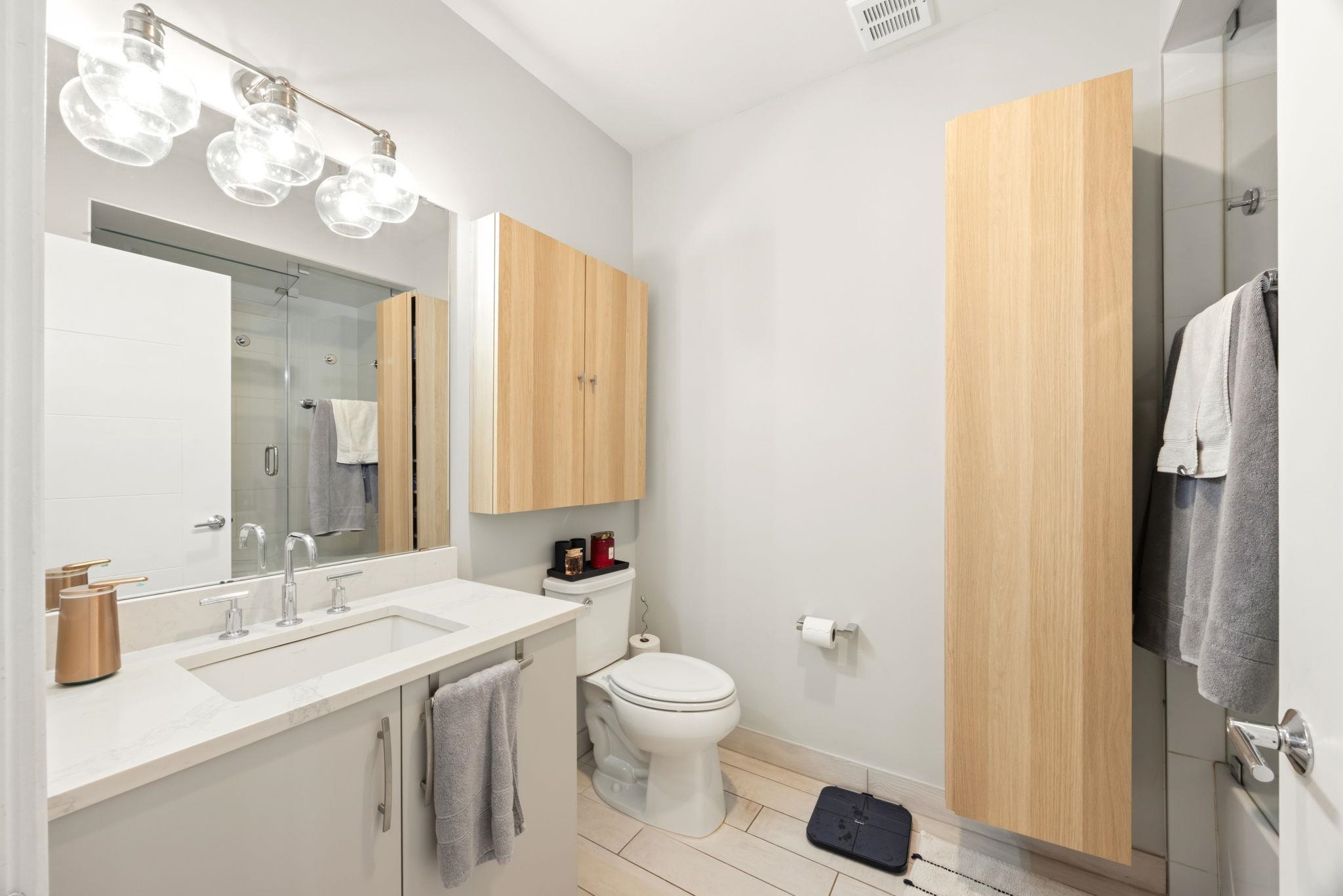 313 7TH ST Unit: 202